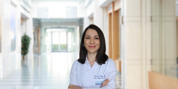 Golden needle method in acne treatment