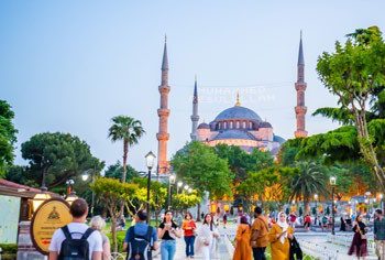 Tourist arrivals in Türkiye reach 4.3 million in January-February